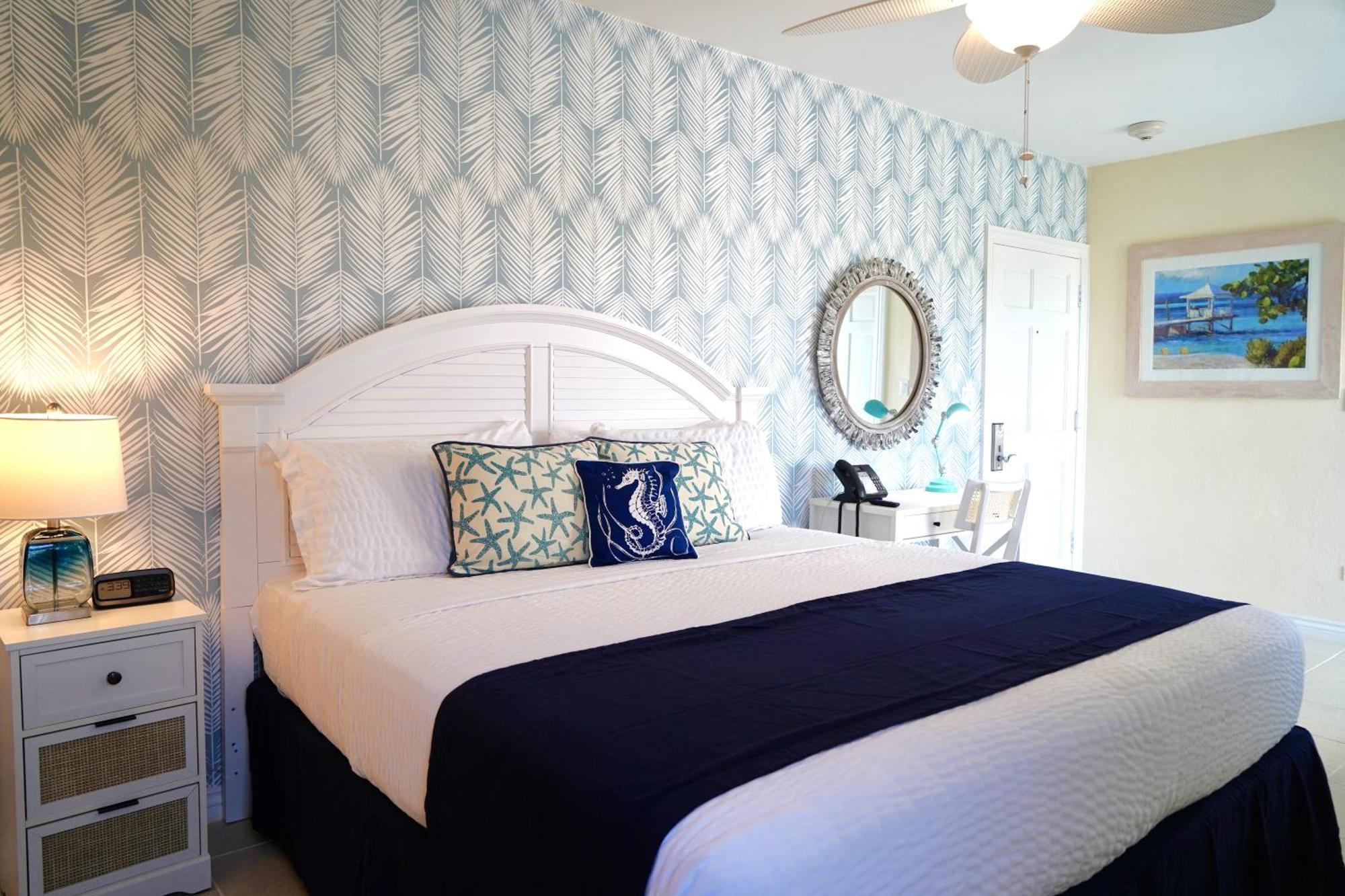 Sandyport Beach Resort Nassau Room photo