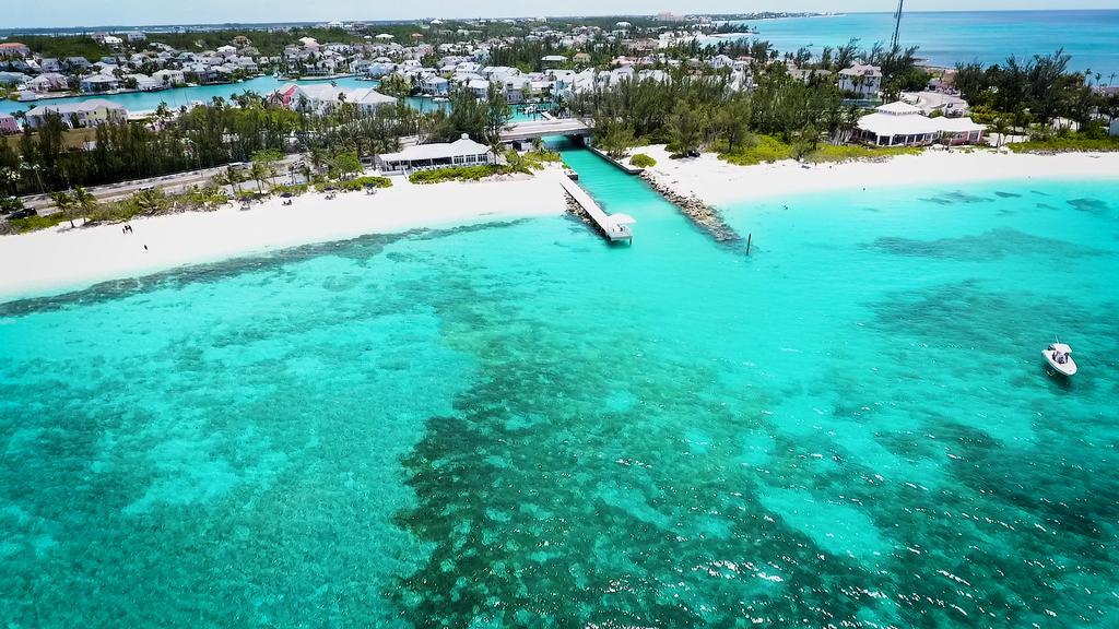 Sandyport Beach Resort Nassau Exterior photo